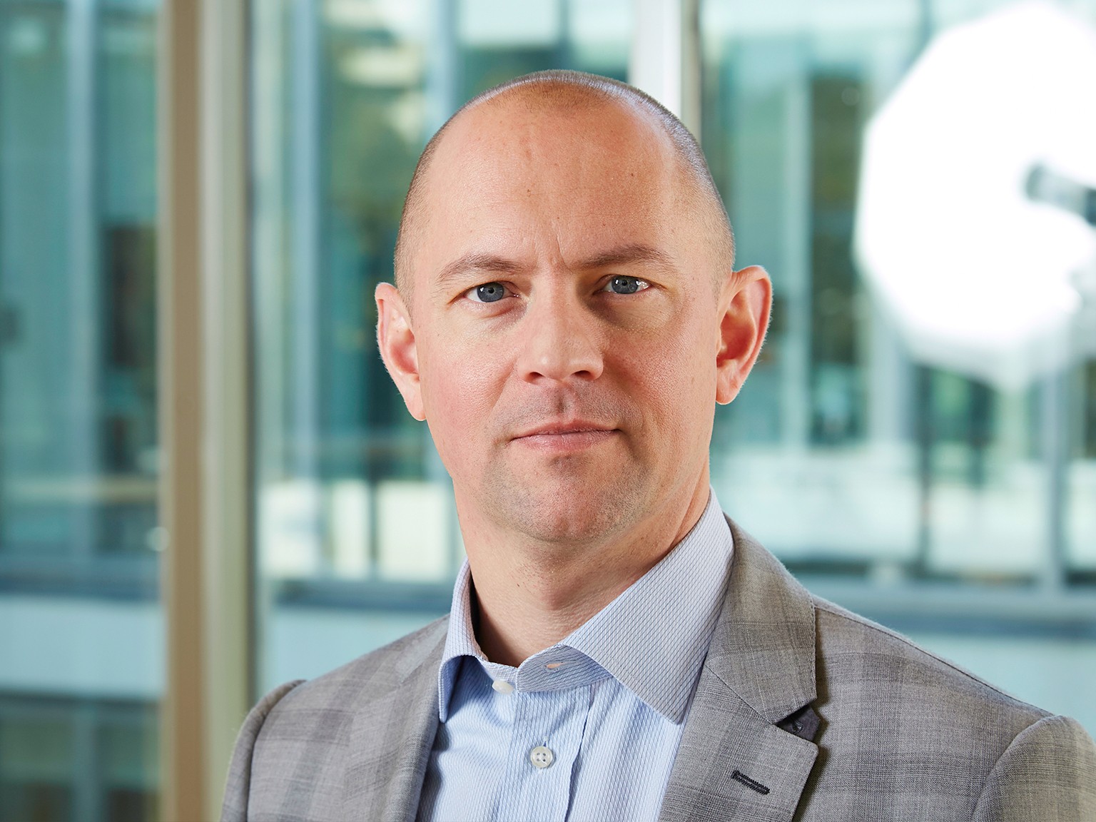 This is a profile image of Chris Llewellyn